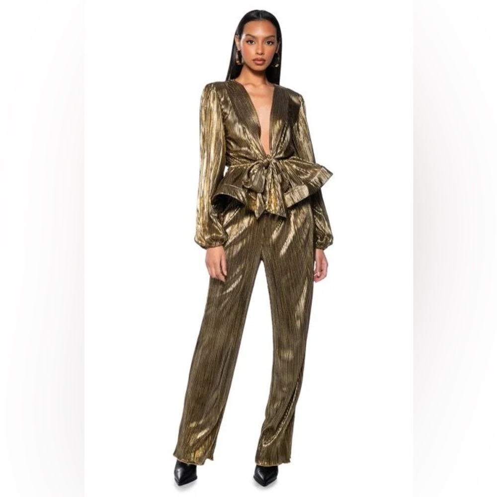 BRAND NEW AKIRA NOEL PLEATED METALLIC PALAZZO PANT IN GOLD